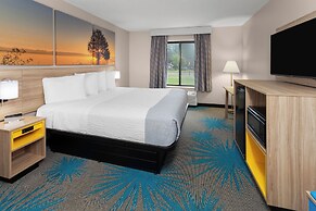 Days Inn by Wyndham Eagle River