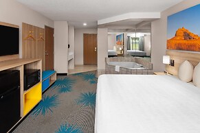 Days Inn by Wyndham Eagle River