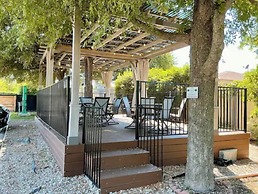 Days Inn by Wyndham Arlington