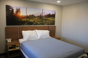 Days Inn by Wyndham Barstow