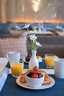 Hilton New York Times Square