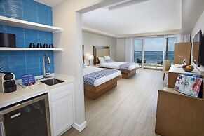 Divi Carina Bay All Inclusive Beach Resort & Casino