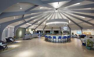 Divi Carina Bay All Inclusive Beach Resort & Casino