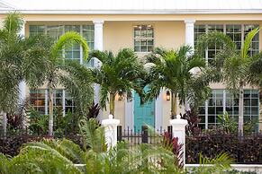 The Pillars Hotel & Club