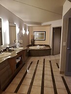 Embassy Suites by Hilton Phoenix Scottsdale