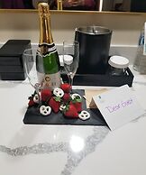 Embassy Suites by Hilton Phoenix Scottsdale