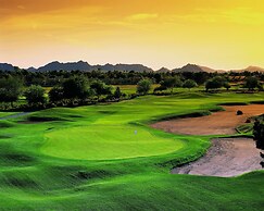 Embassy Suites by Hilton Phoenix Scottsdale