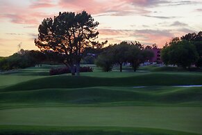 Embassy Suites by Hilton Phoenix Scottsdale