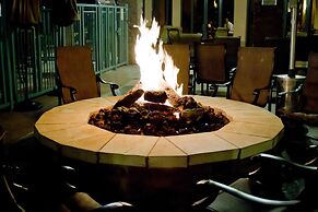 Embassy Suites by Hilton Phoenix Scottsdale