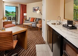 Embassy Suites by Hilton Phoenix Scottsdale