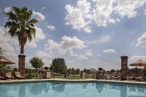 Embassy Suites by Hilton Phoenix Scottsdale