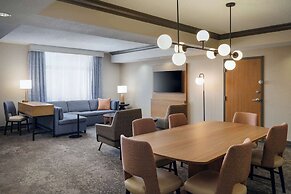 Embassy Suites by Hilton Charleston Airport Convention Ctr