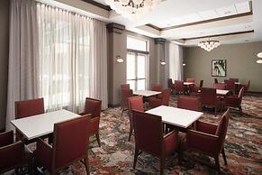 Embassy Suites by Hilton Charleston Airport Convention Ctr