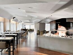 Conrad New York Downtown