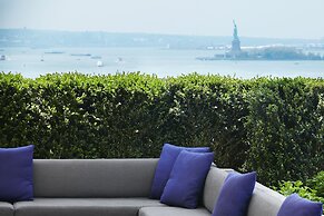 Conrad New York Downtown