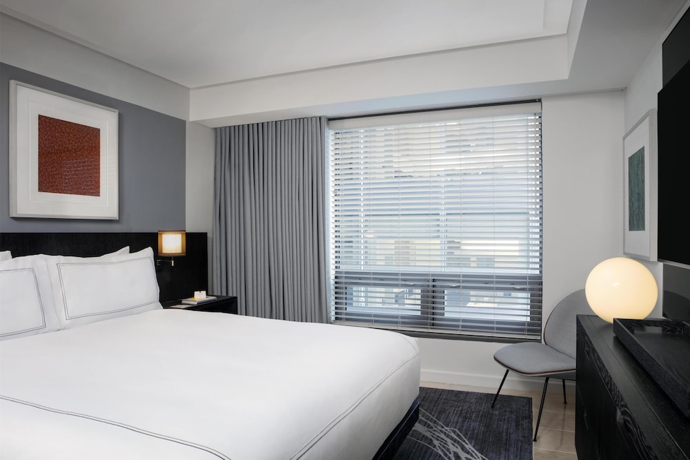 Conrad New York Downtown