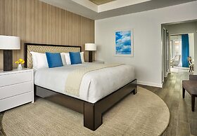 Fairmont Miramar Hotel