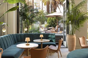 Fairmont Miramar Hotel