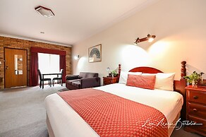 Narrandera Club Motor Inn