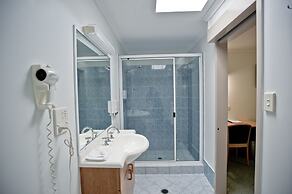 Centrepoint Motor Inn