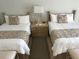 Grand Isla Navidad Golf & Spa Resort with Marina