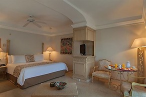 Grand Isla Navidad Golf & Spa Resort with Marina