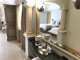 Grand Isla Navidad Golf & Spa Resort with Marina