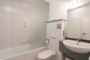 Hotel Docklands