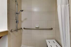 Hilton Garden Inn Fort Worth / Fossil Creek