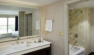 Hilton Alexandria Old Town