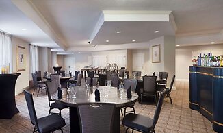 Hilton Alexandria Old Town