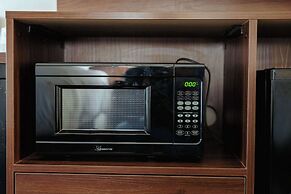 Clarion Pointe-Dillard near Blue Ridge Mountains