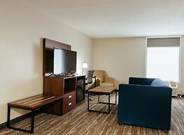 Clarion Pointe-Dillard near Blue Ridge Mountains