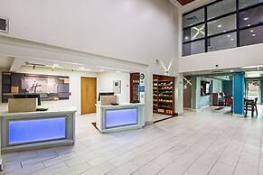 Holiday Inn Express Hotel & Suites Columbus by IHG