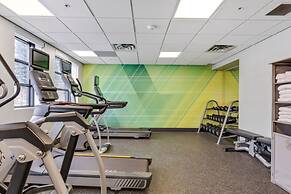 Holiday Inn Hotel & Suites Ottawa Kanata by IHG