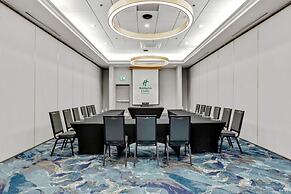 Holiday Inn Hotel & Suites Ottawa Kanata by IHG