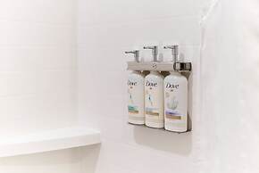 Holiday Inn Hotel & Suites Ottawa Kanata by IHG