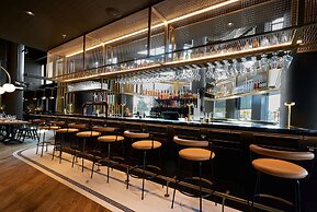 Holiday Inn Hotel & Suites Ottawa Kanata by IHG