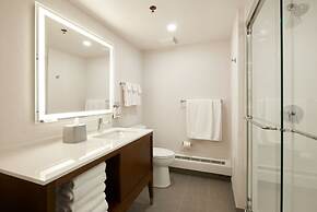 Holiday Inn Hotel & Suites Ottawa Kanata by IHG