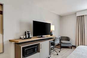 Holiday Inn Hotel & Suites Ottawa Kanata by IHG