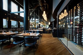 Holiday Inn Hotel & Suites Ottawa Kanata by IHG