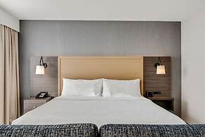 Holiday Inn Hotel & Suites Ottawa Kanata by IHG