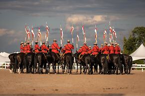 Holiday Inn Hotel & Suites Ottawa Kanata by IHG