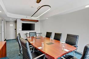 Holiday Inn Hotel & Suites Ottawa Kanata by IHG