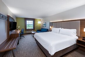 Holiday Inn Express State College at Williamsburg Square by IHG