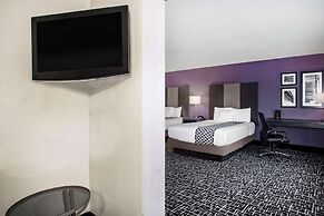 La Quinta Inn & Suites by Wyndham Pontoon Beach