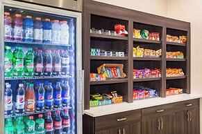 La Quinta Inn & Suites by Wyndham Pontoon Beach