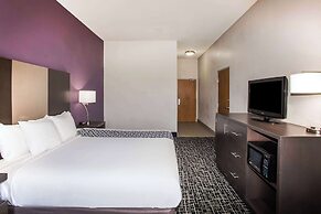 La Quinta Inn & Suites by Wyndham Pontoon Beach