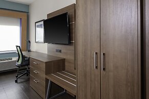 Holiday Inn Express Myrtle Beach-Broadway at the Beach by IHG
