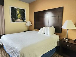 Days Inn & Suites by Wyndham Pasadena